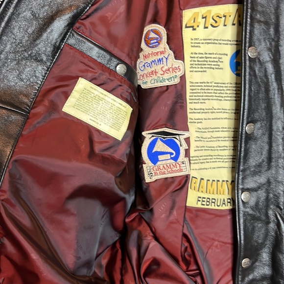 Grammys Vintage Avirex Varsity leather jacket from the 41st Grammy Awards - Picture 14 of 16